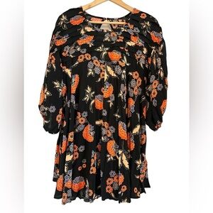 Free People Edie Black Floral Open Back Boho Balloon Sleeve Tunic Top - Medium